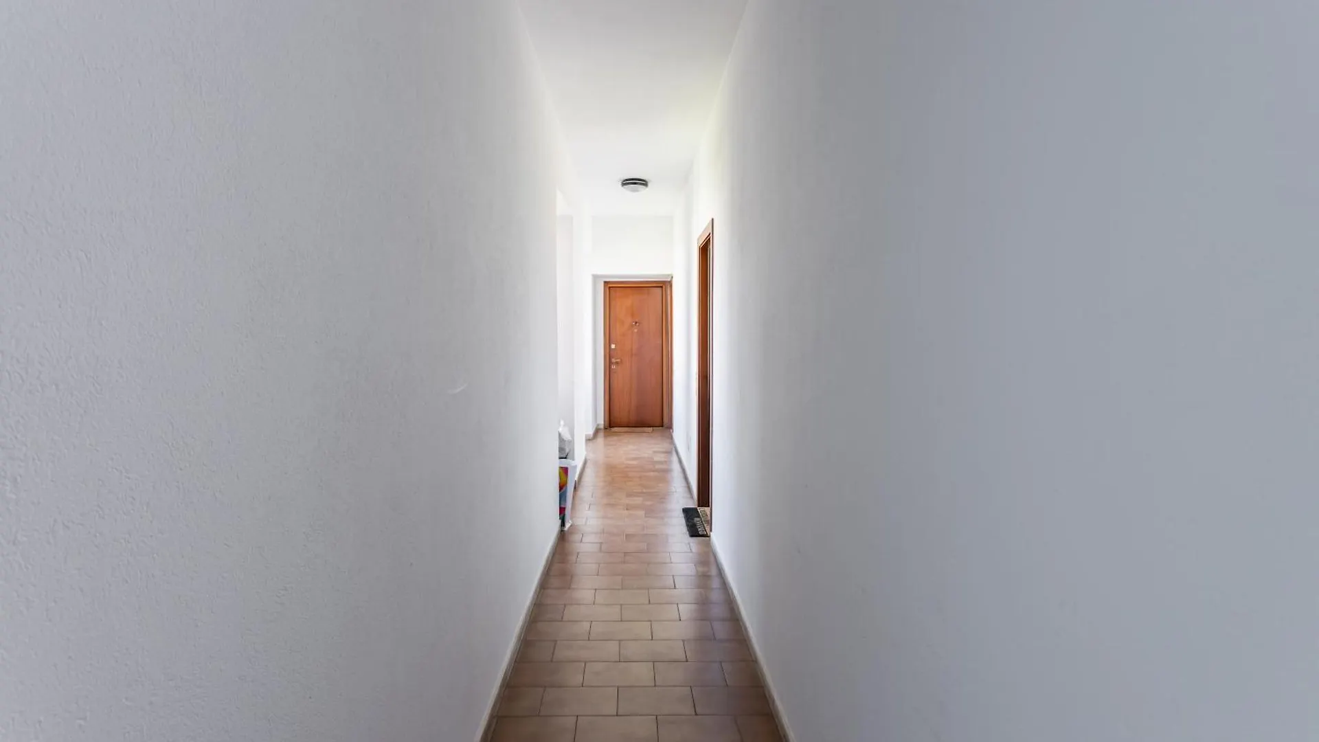Appartamento Casa Elena - Monolocale in zona tranquillità vicino al Castello Pavia